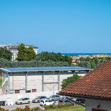 M371 - Marcelli, Delizioso Trilocale Con Terrazzo *